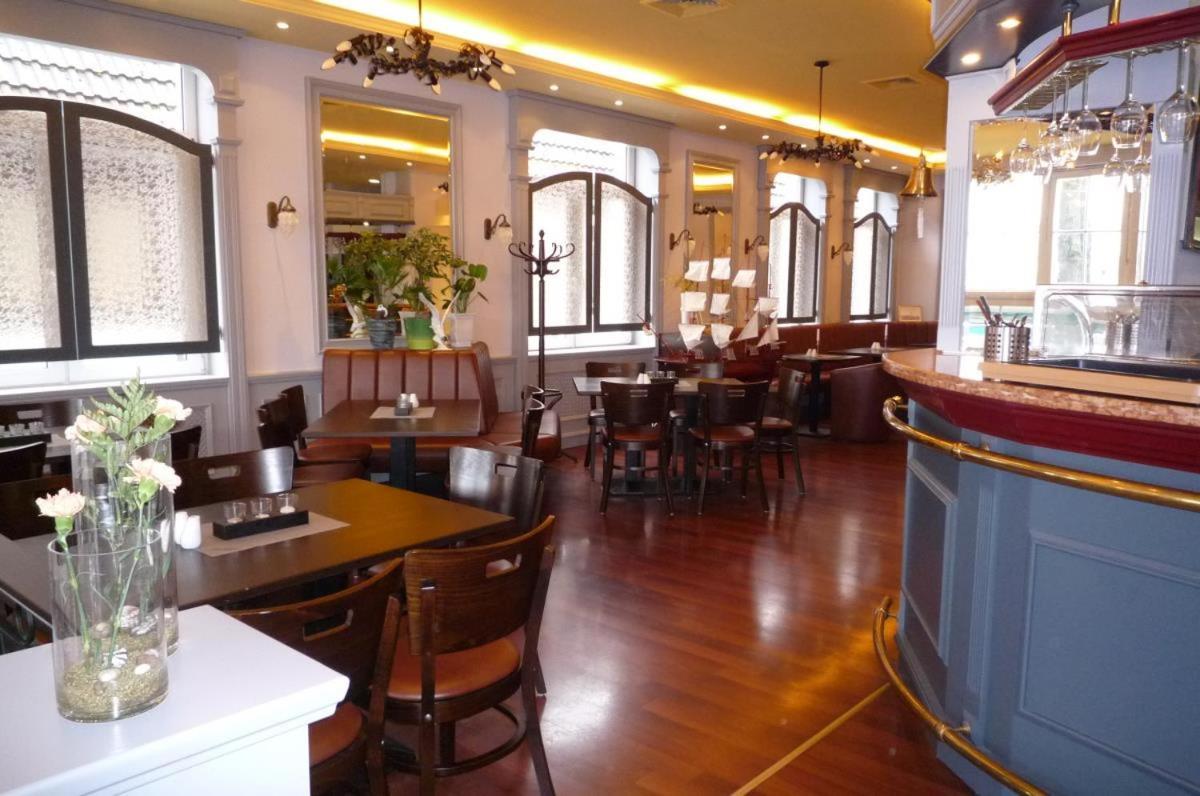 Doppelzimmer Rondell, Direkt Am Alten Strom Rostock